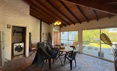 Casa en VENTA 5 AMB en C.C.Champagnat