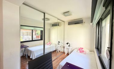 Casa en VENTA 5 AMB en C.C.Champagnat