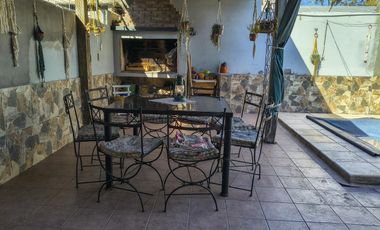 CASA EN VENTA 3 DORMITORIOS LAS HERAS CON TOUR VIRTUAL