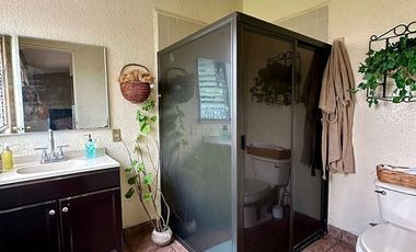 Casa con potencial de actualización en  Paseos del Bosque