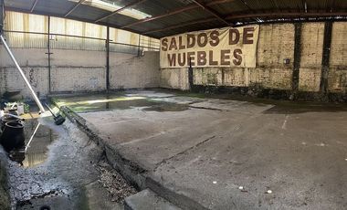 Bodega o Local Comercial en Renta en Insurgentes Sur