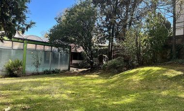 Oportunidad en Pedregal – Casa para remodelar con amplio terreno