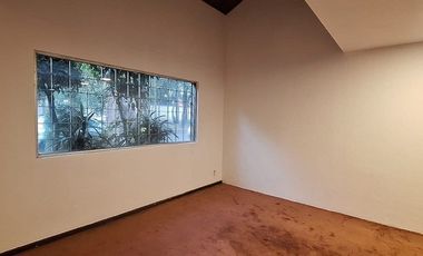 Gran oportunidad en Colonia Florida | Casa en condominio para remodelar