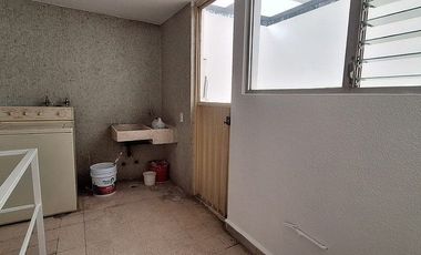 Gran oportunidad en Colonia Florida | Casa en condominio para remodelar