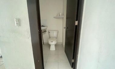 Local en Renta en Div. del Norte en piso 1