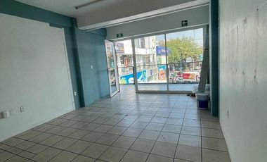 Local en Renta en Div. del Norte en piso 1
