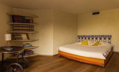 Oportunidad  en Pedregal – Casa para actualizar en ubicación premium