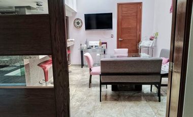 Casa con alberca en Venta en Jardines del Pedregal
