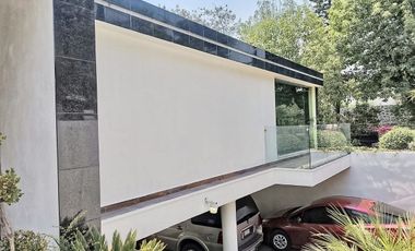 Casa con alberca en Venta en Jardines del Pedregal