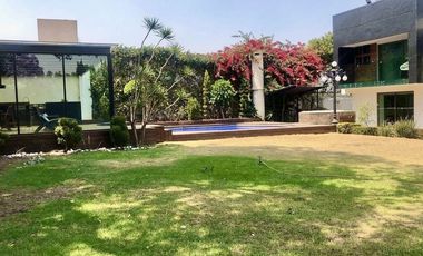 Casa con alberca en Venta en Jardines del Pedregal