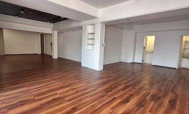 Local comercial en renta con excelente visibilidad | 250 m²   División del Norte