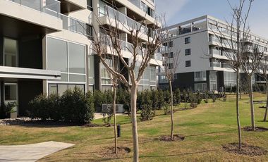 Venta Monoambinete Amueblado en Pilar Golf Club