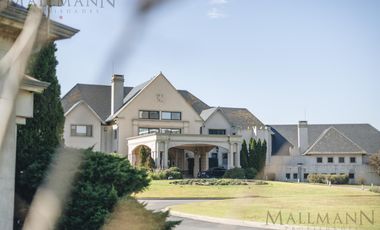 Venta Monoambinete Amueblado en Pilar Golf Club