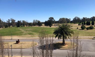 Venta Monoambinete Amueblado en Pilar Golf Club