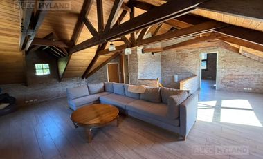 Excelente casa en venta, en zona Casuarinas de Lomas de San Isidro
