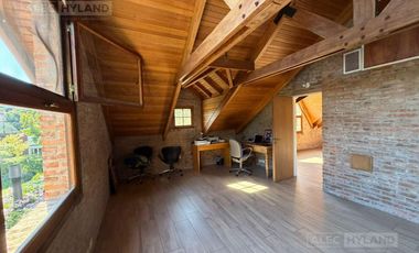 Excelente casa en venta, en zona Casuarinas de Lomas de San Isidro
