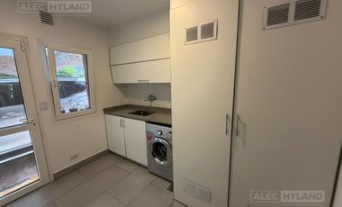 Excelente casa en venta, en zona Casuarinas de Lomas de San Isidro
