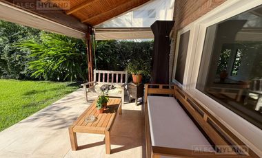 Excelente casa en venta, en zona Casuarinas de Lomas de San Isidro