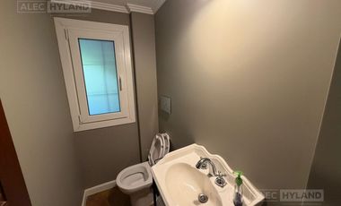 Excelente casa en venta, en zona Casuarinas de Lomas de San Isidro
