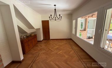 Excelente casa en venta, en zona Casuarinas de Lomas de San Isidro
