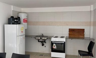 Departamento 2 ambientes con cochera en alquiler - Quilmes centro