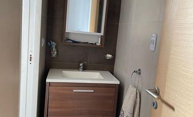 Departamento 2 ambientes con cochera en alquiler - Quilmes centro