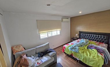VENTA CASA 4 AMBIENTES EN VILLA ADELINA