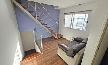VENTA CASA 4 AMBIENTES EN VILLA ADELINA