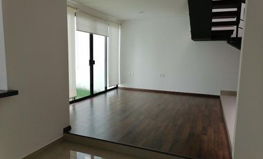 RENTA CASA EN LOMAS DE ANGELOPOLIS 2. ZONA AZUL. PUEBLA
