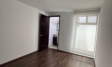 RENTA CASA EN LOMAS DE ANGELOPOLIS 2. ZONA AZUL. PUEBLA