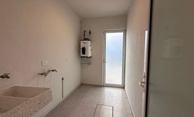 3 Rec | 2.5 Baños | Estudio | Jardín | Alberca
