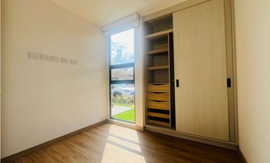 ARRIENDO CASA DE UN PISO, CAJICA