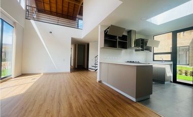 ARRIENDO CASA DE UN PISO, CAJICA