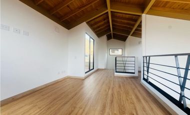 ARRIENDO CASA DE UN PISO, CAJICA