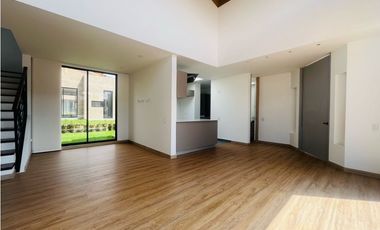 ARRIENDO CASA DE UN PISO, CAJICA