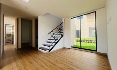 ARRIENDO CASA DE UN PISO, CAJICA