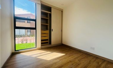 ARRIENDO CASA DE UN PISO, CAJICA