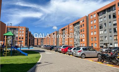 SE ARRIENDA APARTAMENTO VARIANTE CHIA - COTA