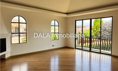 SE ARRIENDA CASA CAMPESTRE EN CAJICA