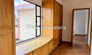SE ARRIENDA CASA CAMPESTRE EN CAJICA