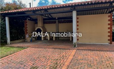 SE ARRIENDA CASA CAMPESTRE EN CAJICA