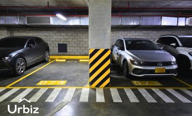 Arriendo Oficina de 126 m² en Torre Central, Bogotá