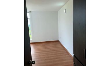 Arriendo Apartamento Conjunto Torres de la Pradera