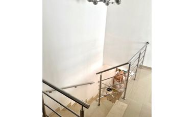 HERMOSA CASA RIOMAR ALTOS DE RIOMAR