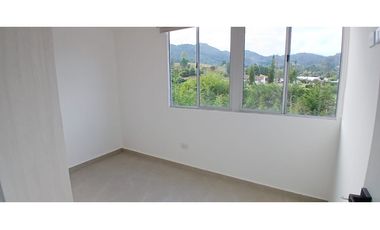 Se arrienda apartamento ubicado en el municipio de La Ceja Antioquia.