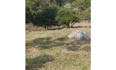 Venta lote plano en Tibacuy excelente precio alta valorización