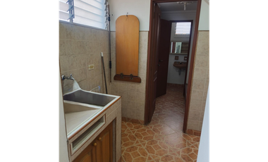 Venta apartamento Dúplex. Envigado.1 cuadra de Av Poblado.
