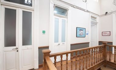RENTA CONSULTORIO  DESPACHO OFICINA TIENDA EN SEGUNDO PISO COL JUAREZ CUAUHTEMOC