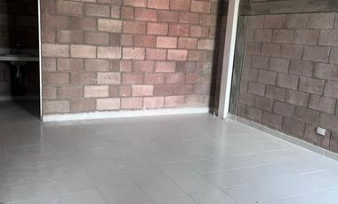 Bodega Industrial en Aguascalientes, Ags de 750 m2