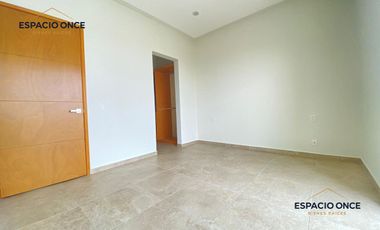 Casa - Fraccionamiento Lomas de Ahuatlán